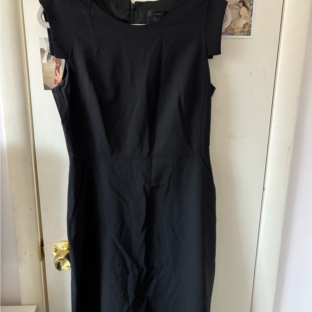Elegant Black Sleeveless Dress